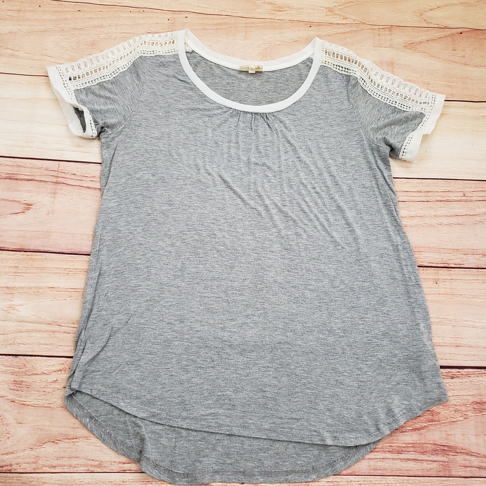 Athropologie Meadow Rue Shirt Womens Large Gray Tunic Top Crochet Short Sleeve